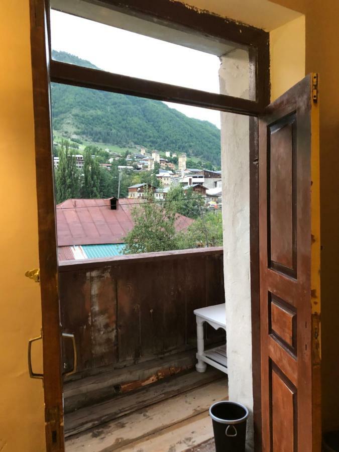Travel Inn House Mestia • Მოგზაურის Სახლი Kültér fotó